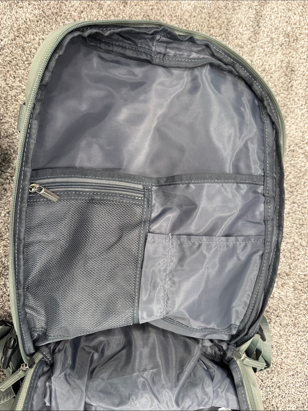Amazon Green Travel Backpack - Picture 11 of 14